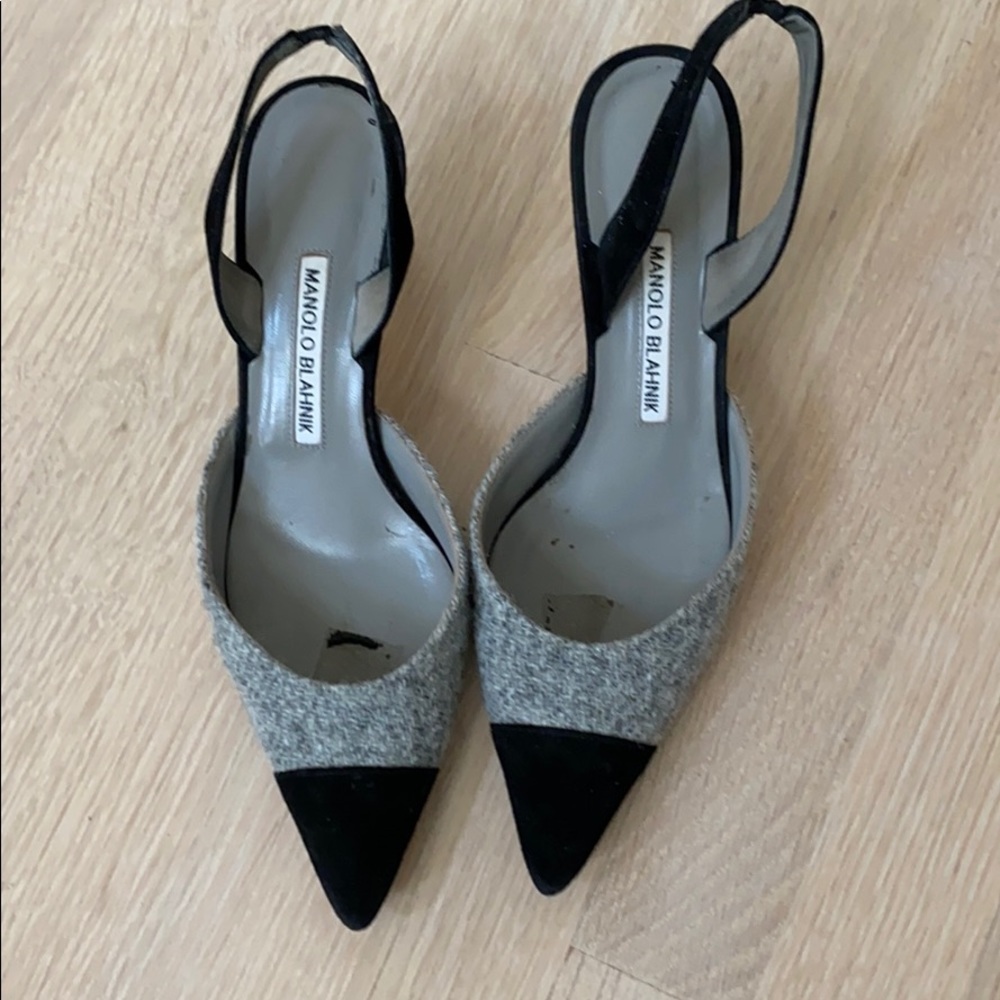 Manolo Blahnik Carolyne kitten heel.